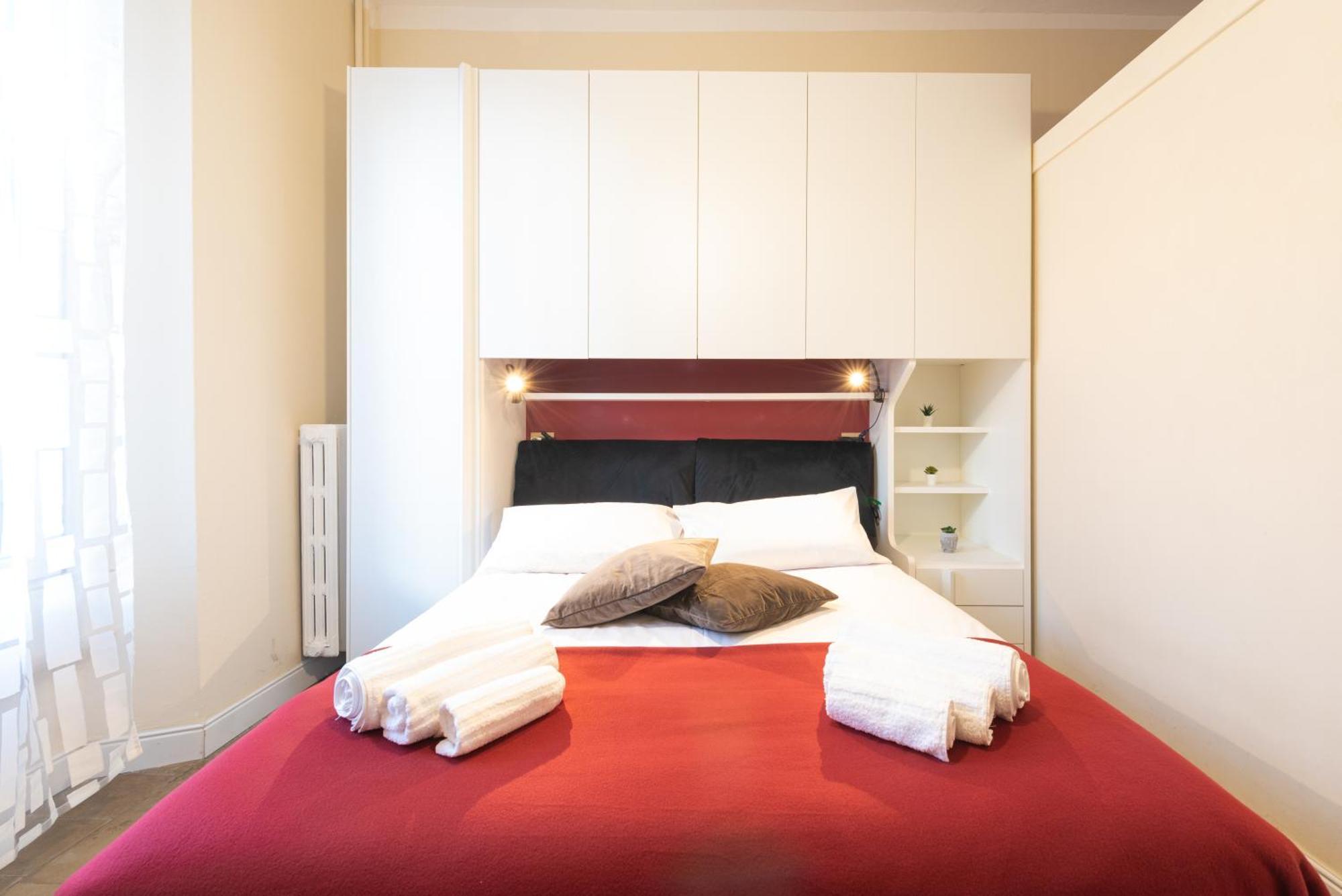 10' Duomo & Central Station Large Apartment Milaan Buitenkant foto